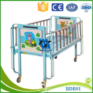 luxurious castor and rectangular headboard hospital Pediatric beds